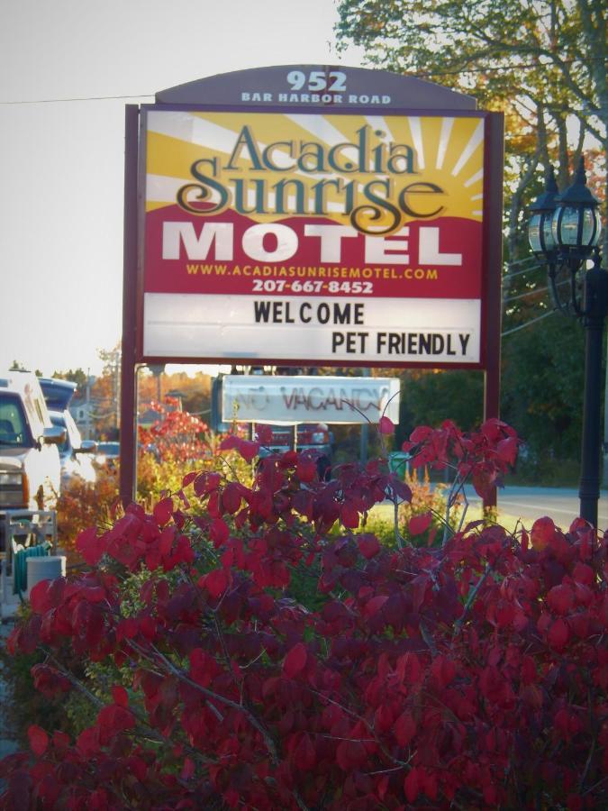 Acadia Sunrise Motel Trenton Exterior photo